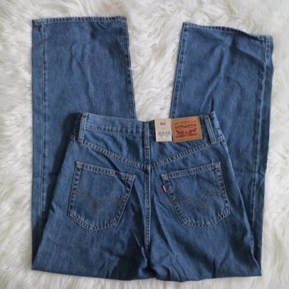 NWT Levis Dark Blue Wash High Rise Straight Leg Cropped Jeans Size 27 - Picture 8 of 11